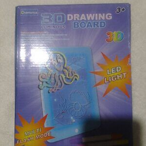 Delux 3D luminous multi-flash mode drawing board w all accesories, brand new